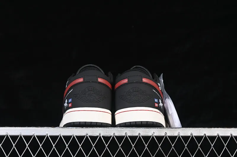 All Categories Air Jordan Jordan Series Basketball Shoes Air Jordan 1 Low Air Jordan 1 Low AJ1 Joe 1 Year of the Horse Limited Low-State Cultural Casual Shoes 553558-040